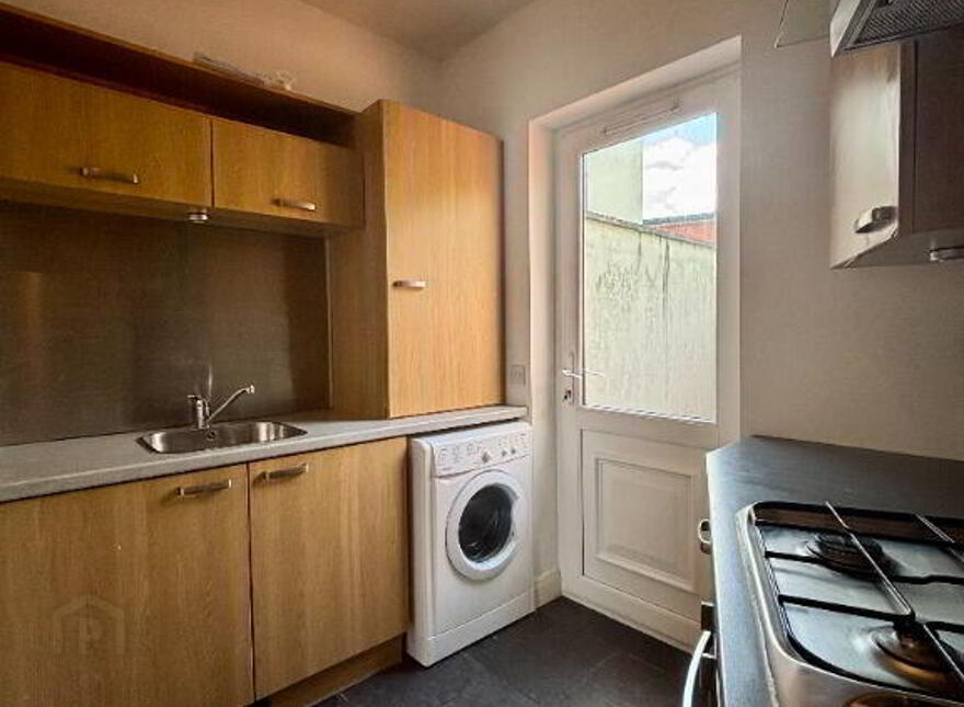 23a Dundela Crescent, Belfast, BT4 3BN