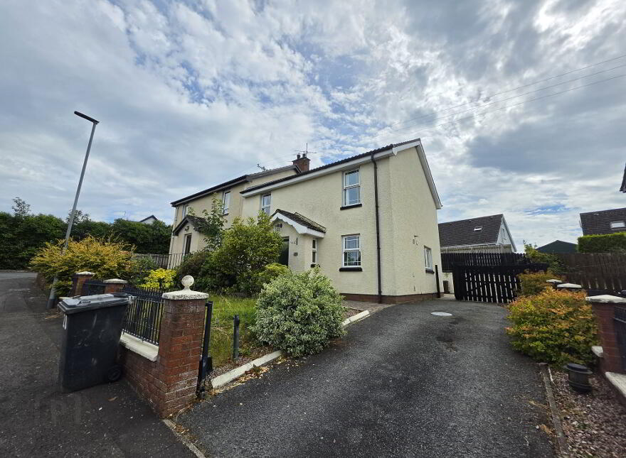 20 Lisbane Park, Mayobridge, Newry, BT34 2SH