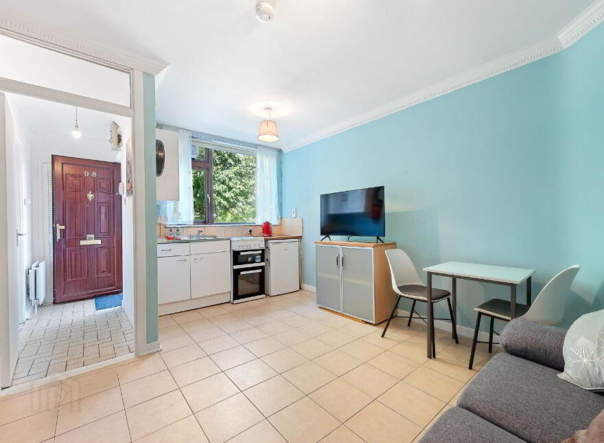 98 White Oaks, Wilton, T12HPK3