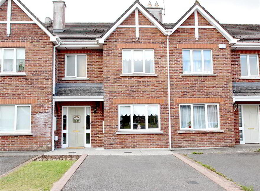 8 Chancery Park Grove, Tullamore, R35T2W0