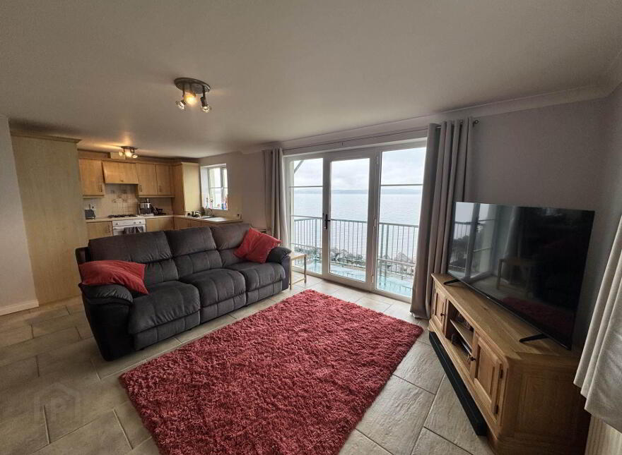 33 Rodgers Bay, Carrickfergus, BT38 8GG