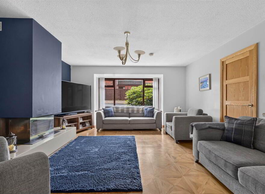 2 Shelling Park, Ravarnet, Lisburn, BT27 5NY