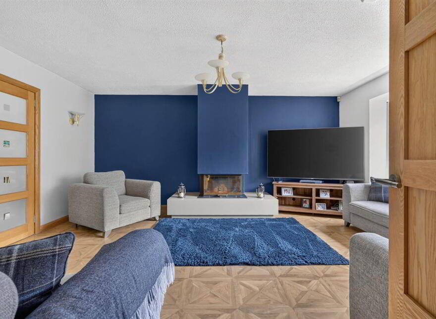 2 Shelling Park, Ravarnet, Lisburn, BT27 5NY