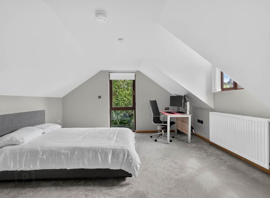 2 Shelling Park, Ravarnet, Lisburn, BT27 5NY