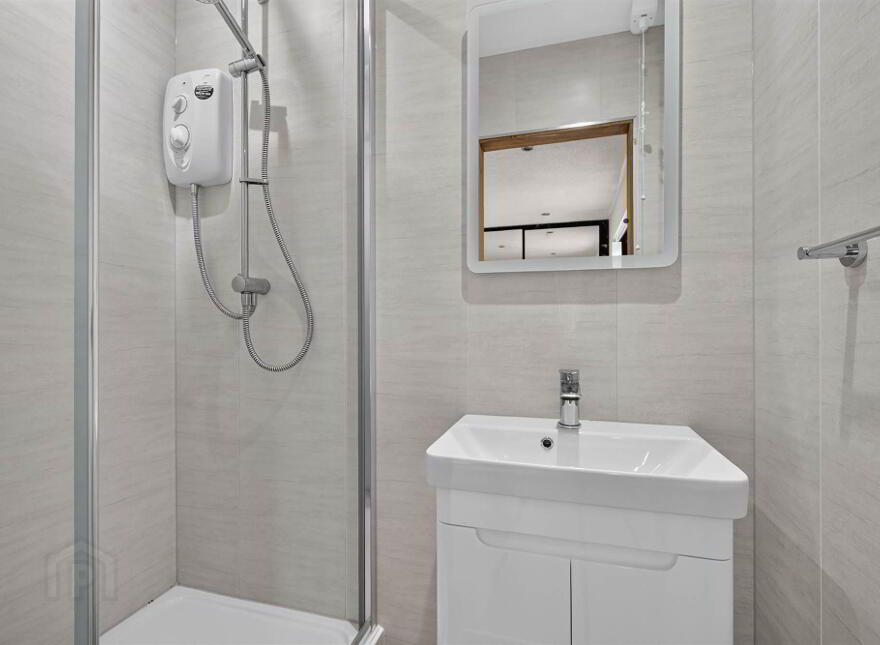 2 Shelling Park, Ravarnet, Lisburn, BT27 5NY