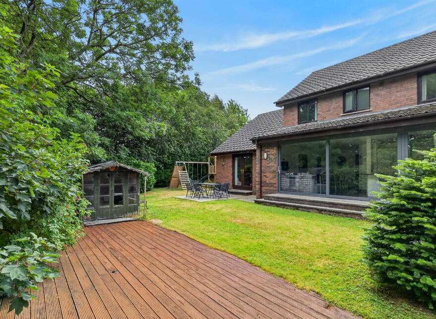 2 Shelling Park, Ravarnet, Lisburn, BT27 5NY