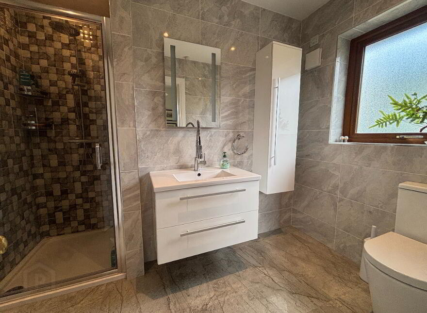 5 Glen-Mullan, Newry, BT34 1BJ