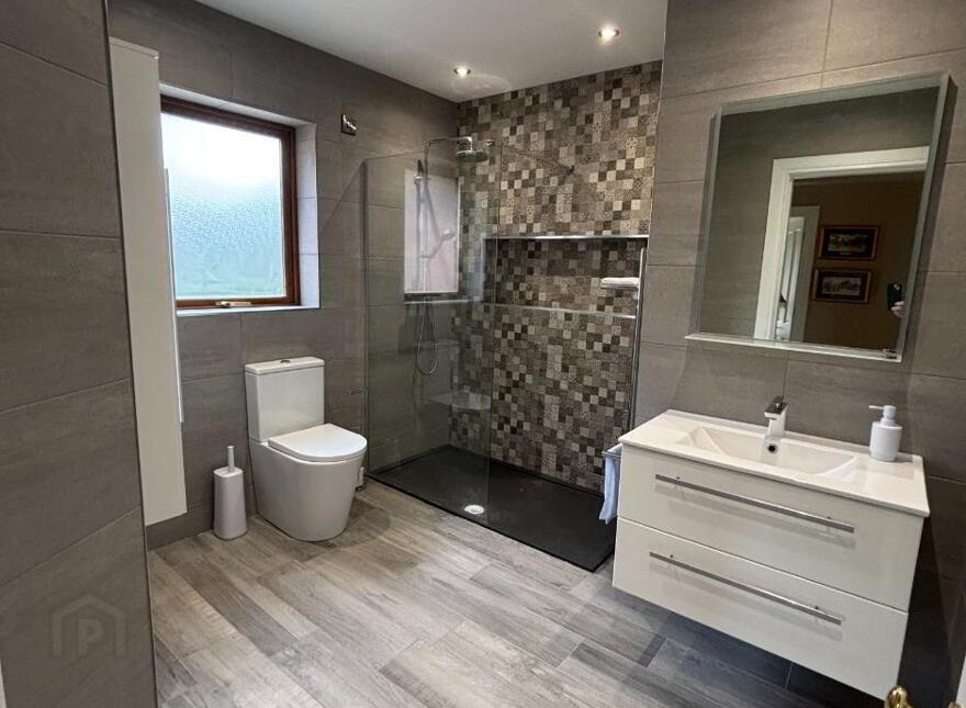 5 Glen-Mullan, Newry, BT34 1BJ