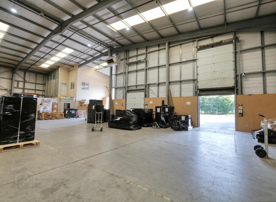 Unit 7 & 7a Mastertech Business Park, Carrowrory, N39N2N9
