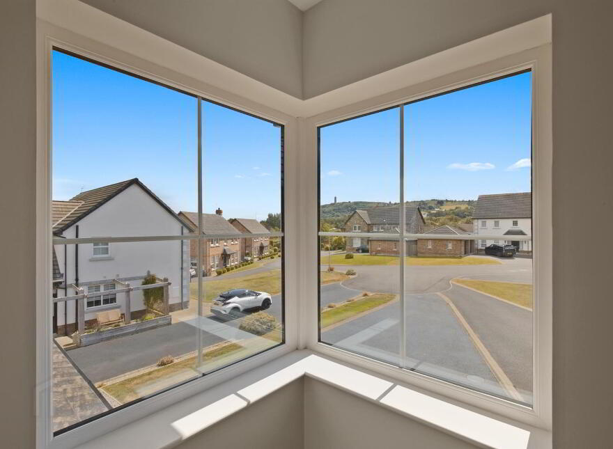 30 Aldergrange Avenue, Newtownards, BT23 4FY