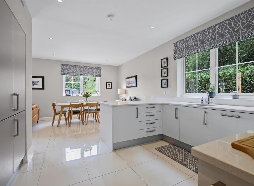 30 Aldergrange Avenue, Newtownards, BT23 4FY