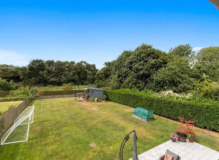 30 Aldergrange Avenue, Newtownards, BT23 4FY