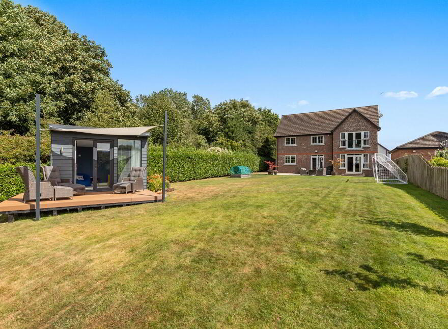 30 Aldergrange Avenue, Newtownards, BT23 4FY