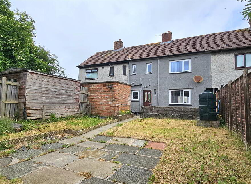 3 Chichester Square, Carrickfergus, BT38 8JU