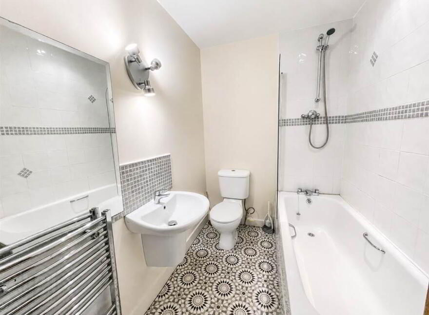 Apartment 8 109 Cliftonville Road, Belfast, BT14 6JQ