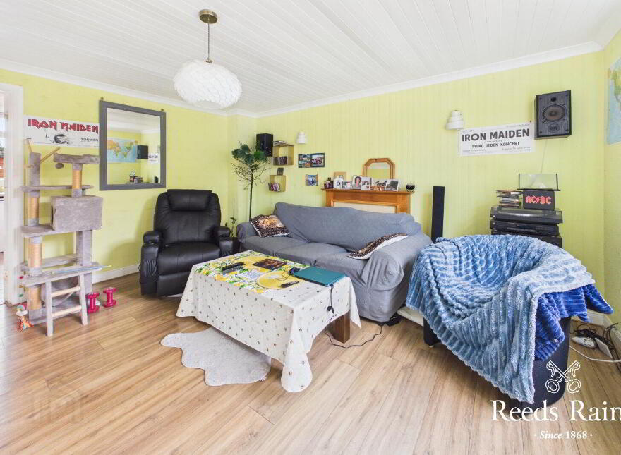 6 Ballywalter Gardens, Bangor, BT19 1QD