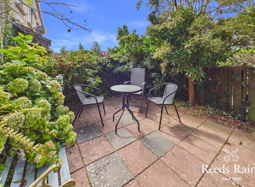 6 Ballywalter Gardens, Bangor, BT19 1QD