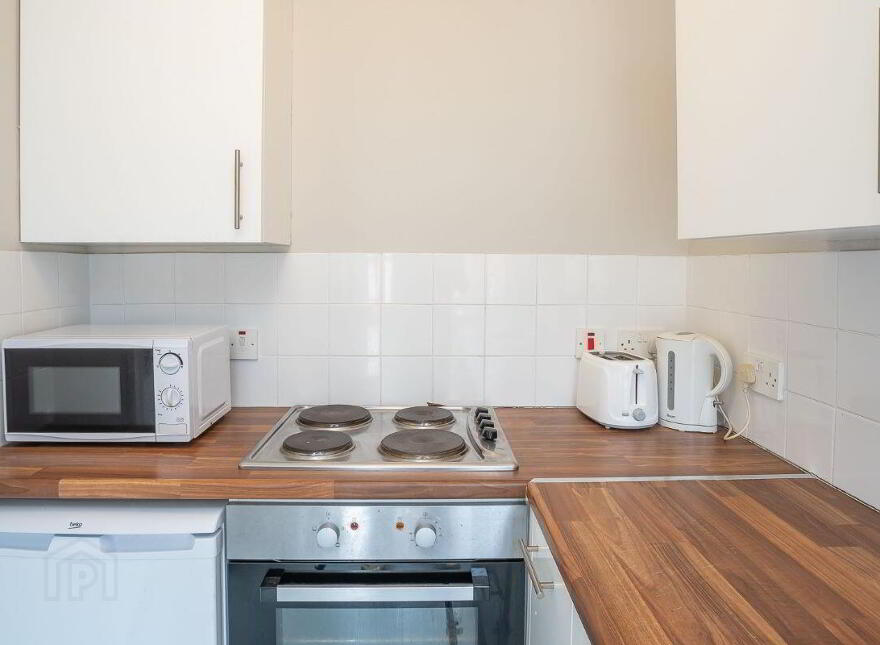 (Lot 2) 2 Wellesley Avenue, Belfast, BT9 6DG
