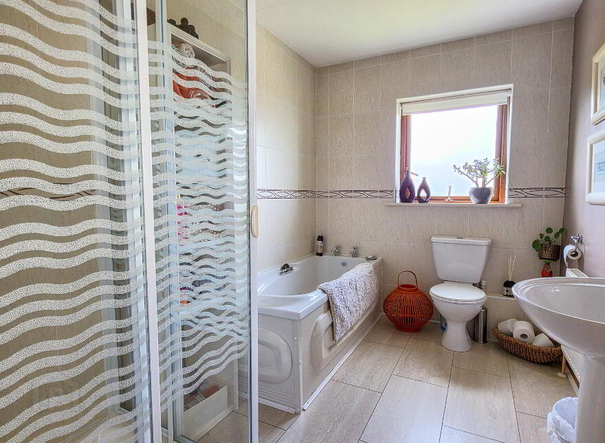 4 Meadowbrook, Tulsk, Castlerea, F45D861