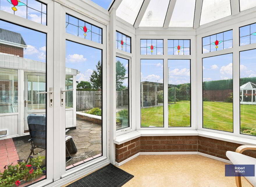 72 Meadowvale, Waringstown, BT66 7RL