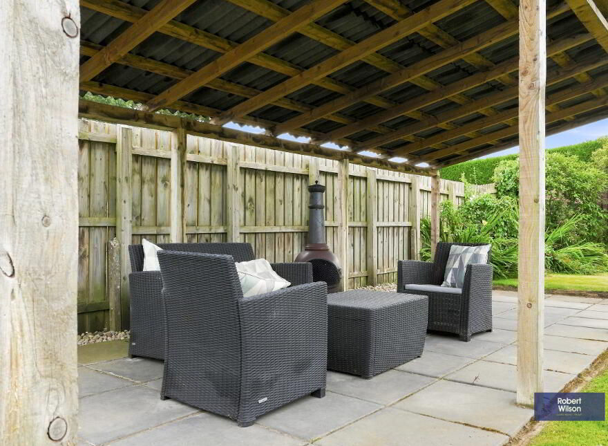 72 Meadowvale, Waringstown, BT66 7RL