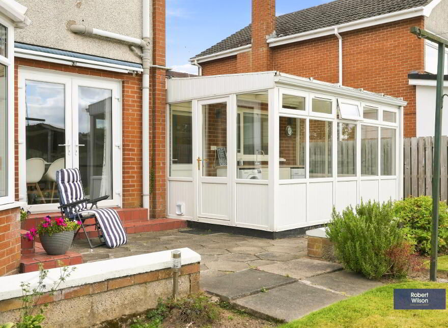 72 Meadowvale, Waringstown, BT66 7RL