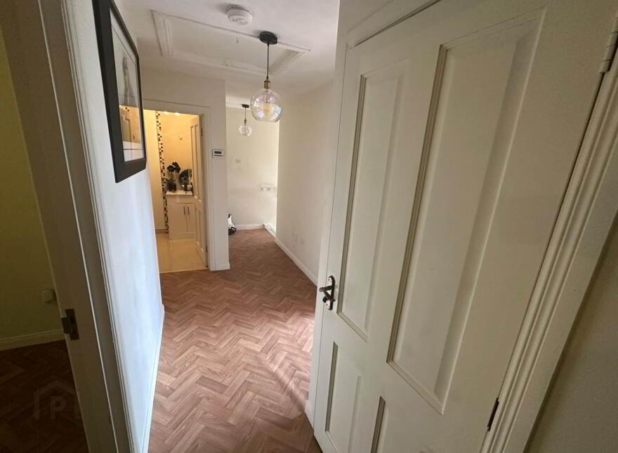15 Meadowhill Grange, Glen Road, Belfast, BT11 8QS