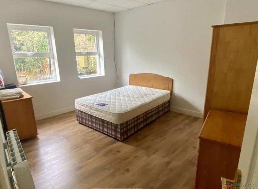 Apt 3, Golf Links Road, Ballinamore