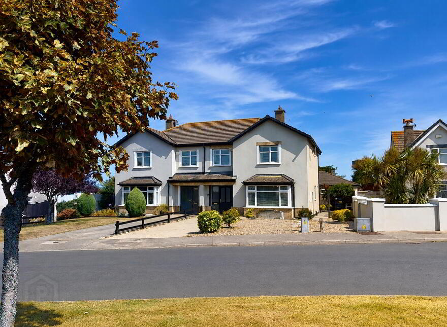 13 Tulach Geal, Ballymurn, Y21A256