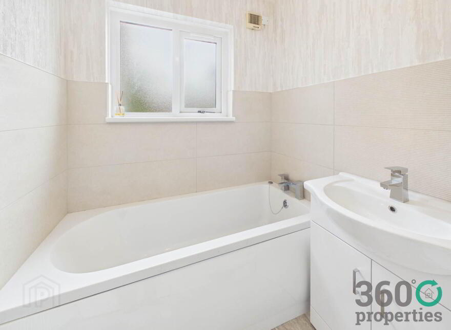 14 Sunray Crescent, Ballymena, BT43 6RE