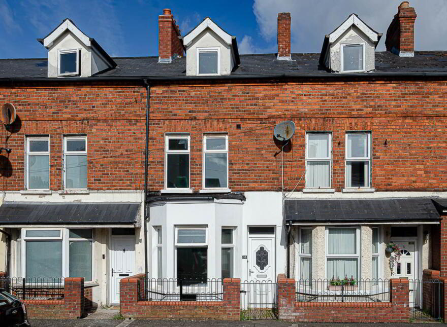 33 Woodcot Avenue, Bloomfield/ Ballyhackamore, Belfast, BT5 5JB