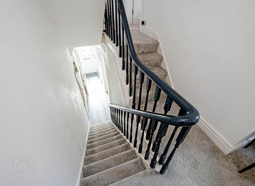 33 Woodcot Avenue, Bloomfield/ Ballyhackamore, Belfast, BT5 5JB