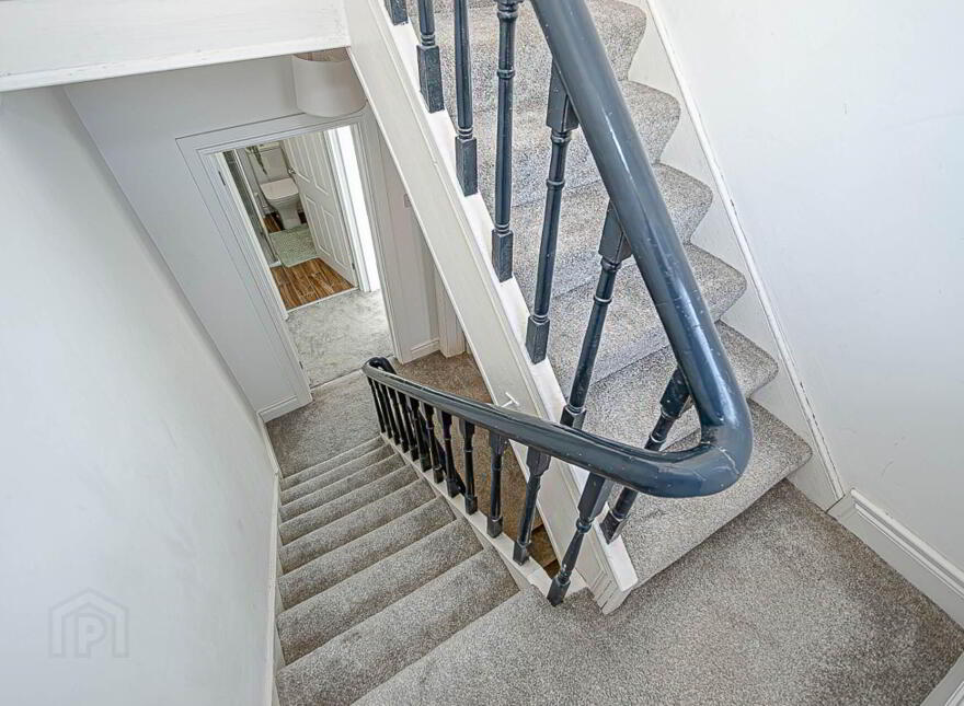 33 Woodcot Avenue, Bloomfield/ Ballyhackamore, Belfast, BT5 5JB
