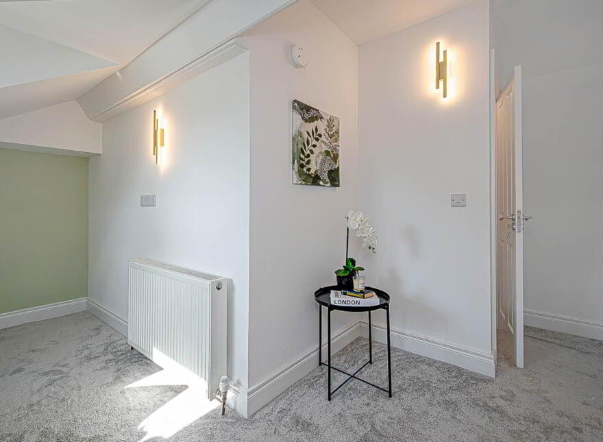 33 Woodcot Avenue, Bloomfield/ Ballyhackamore, Belfast, BT5 5JB