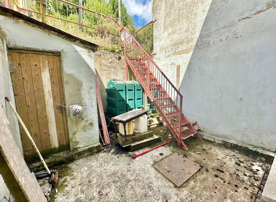 18 Roslea Road, Clones, H23DW62