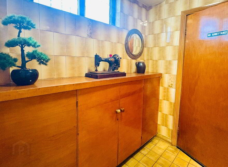 26 Lower Castle Street, Tralee, V92HW44
