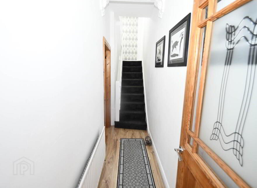44 Nansen Street, Falls Road, Belfast, BT12 6AT