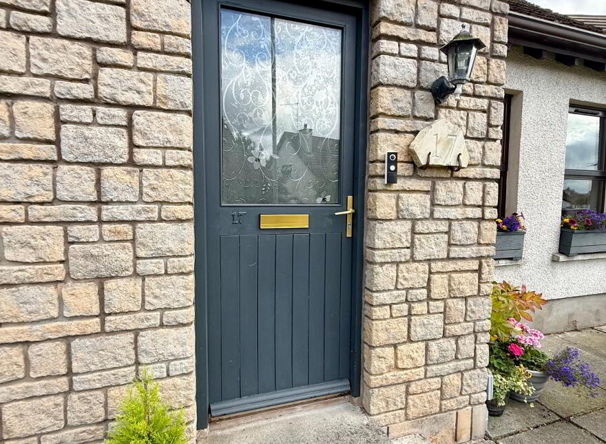 17 Edenvale, Armagh, BT60 1JF