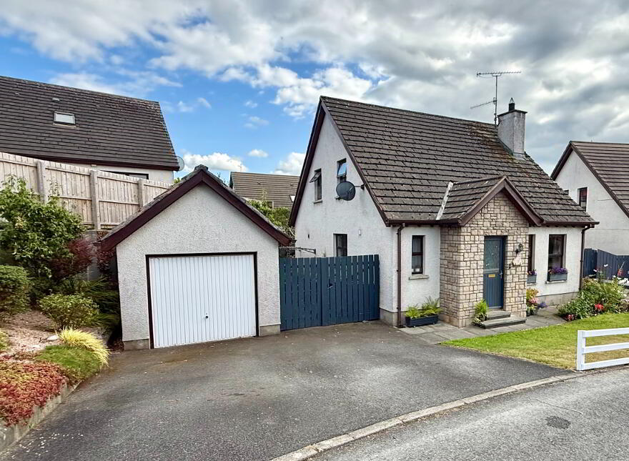 17 Edenvale, Armagh, BT60 1JF