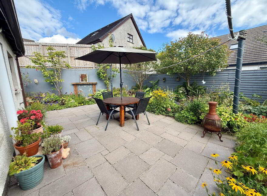 17 Edenvale, Armagh, BT60 1JF