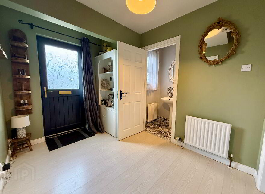 17 Edenvale, Armagh, BT60 1JF