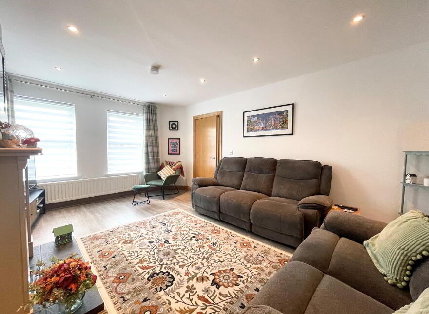 34 Hopefield Gardens, Portrush, BT56 8QG