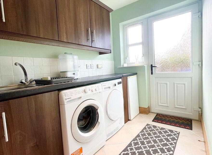 34 Hopefield Gardens, Portrush, BT56 8QG