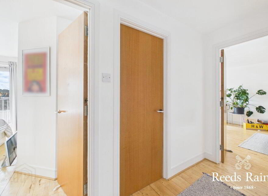 Flat 32 South Studios, 85 Tates Avenue, Belfast, Belfast, BT9 7BS