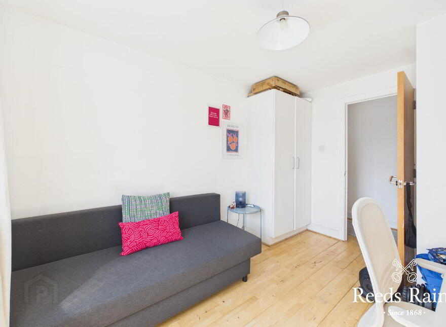 Flat 32 South Studios, 85 Tates Avenue, Belfast, Belfast, BT9 7BS