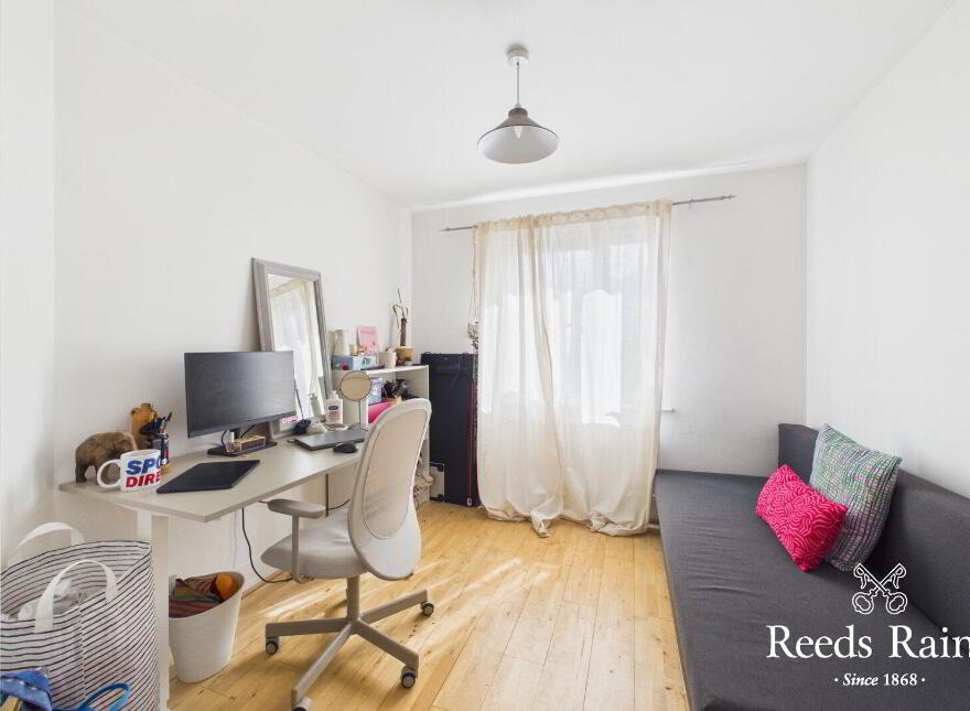 Flat 32 South Studios, 85 Tates Avenue, Belfast, Belfast, BT9 7BS