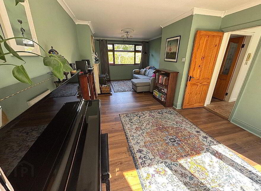 34 Ashleigh Gardens, Skehard Road, Blackrock, T12YRK6