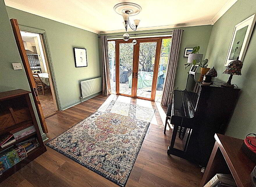 34 Ashleigh Gardens, Skehard Road, Blackrock, T12YRK6
