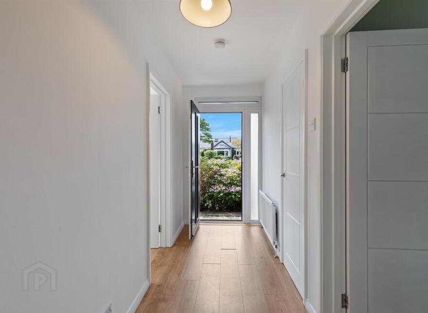 43 Donaghadee Road, Newtownards, BT23 7HB
