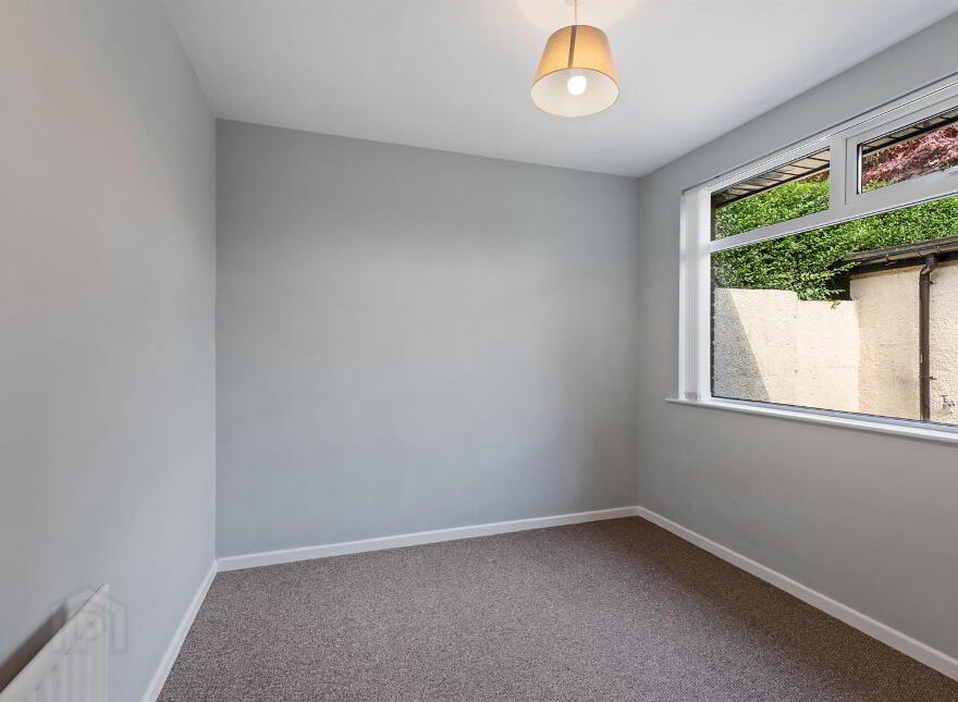 43 Donaghadee Road, Newtownards, BT23 7HB